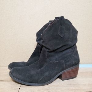 White Mountain Slammin Suede Brown Ankle Boot